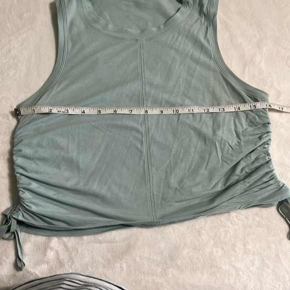 lululemon athletica Light Blue Tank Top - Picture 4 of 11